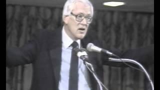 Ahmed Deedat Robert Douglas Grand D bat Crucifixion [upl. by Tnerual]