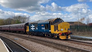 Class 37’s 37403 “Isle of Mull” and 37516 “Loch Laidon” [upl. by Pellegrini]