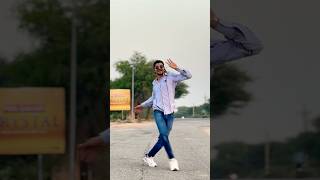 Girni jaise chalti hain😂😂 mrjunaidkhan shorts trending viralvideo dance [upl. by Sinnoda]