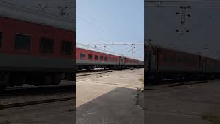 Rapthisagar Express passing kolanoor Railway station youtube [upl. by Kellen]