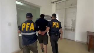 PFA allanamiento y detención por MASI [upl. by Thorner]