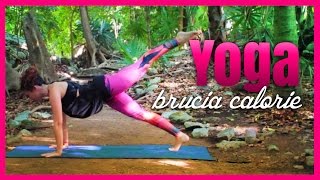 Brucia le calorie con lo Yoga [upl. by Rdnaskela1]