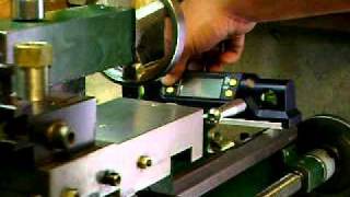 How to check the level on a lathe bedAVI [upl. by Adnwahsar]