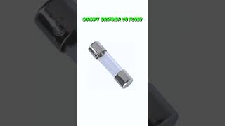 Circuit Breaker vs Fuses circuitbreaker fuse fuses electrician [upl. by Farver]