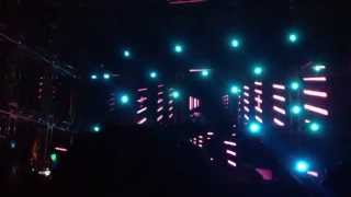 Benny Benassi drops quotIncrediblequot by Carnage amp Borgore Live  Coachella 2013 HD [upl. by Nykal932]