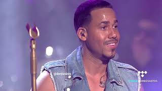 Romeo Santos quotClásicos Popurríquot  CONCIERTO HD Poeta enamorado Soy hombre La novelita y mas [upl. by Yuk]