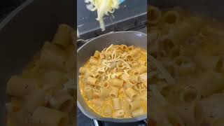 Nandos Chicken amp Halloumi Pasta healthyrecipes easydinnerideas quickdinners halloumipasta [upl. by Suisyola336]