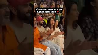 Virat Kohli and Anushka Sharma in Kirtan ☺️ shorts viralshorts [upl. by Dory]