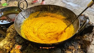 Art of Making MysorePakTaj Bagh’s Famous MysorePakUnique Indian Street Food [upl. by Dnomder697]