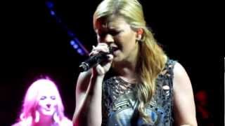 Kelly Clarkson  Always Be My Baby Mariah Carey Cover Canandigua 082912 [upl. by Nitfa]