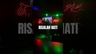 Risalah hati cover by the moonless themoonless cover music livemusic [upl. by Yalhsa]