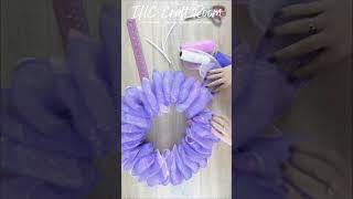 How to use the Deco Mesh Bubble Method for a Fall Wreath DIY [upl. by Borchers]