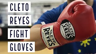 Review Cleto Reyes Pro Fight Gloves  Classic Boxing Gloves [upl. by Hsetim]