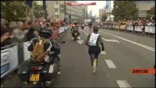 Finsh marathon Eindhoven 2008  Omroep Brabant TV [upl. by Etterrag]