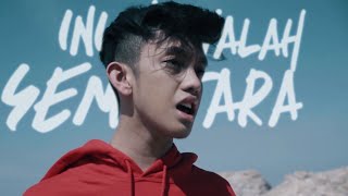 Ismail Izzani  Sabar Official Music Lyrics Video [upl. by Savanna454]