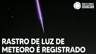 Observatório registra rastro de luz deixado por meteoro em Taquara [upl. by Cuttie346]