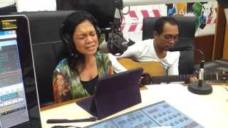 Salamiah Hassan  Gelombang  Jom Jam Akustik  Klfm 972Mhz [upl. by Ydnas]