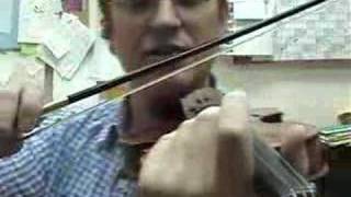 Violin Lesson 13 The Balance Point and Lifting the bow [upl. by Leoj688]