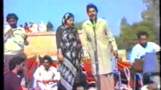 Chamkila and Amarjot  Talwar Mein Kalgidhar Di Han  LIVE [upl. by Florine919]