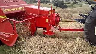 TRACTOR BRANSON 5820 R EMPACANDO EN HUERCES ASTURIAS [upl. by Abbye]