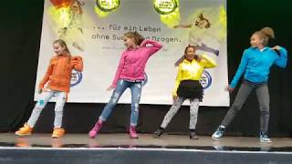 TanzalarmKids singen Anders sein [upl. by Anelis]