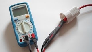 Messen mit dem PeakTech 1035 Multimeter [upl. by Neelie]