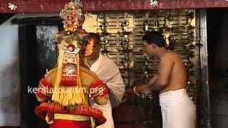 Muthappan Theyyam at Parassinikkadavu Temple [upl. by Ialokin898]