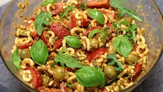 Italienischer Nudelsalat mit Rucola und rotem Pesto aus getrockneten Tomaten Rezept zum Grillen [upl. by Aihcats]