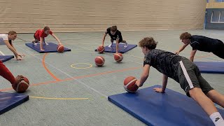 Allgemeines Athletiktraining mit Basketbällen [upl. by Clementia659]