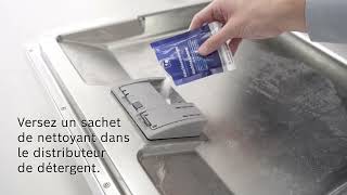 Comment nettoyer votre lavevaisselle Bosch  Bosch Home Canada [upl. by Asilanna]