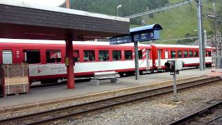 Glacier Express in Andermatt 氷河特急アンデルマット駅 [upl. by Okram210]