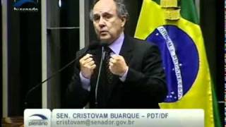 Cristovam Buarque e o salário dos professores [upl. by Rustie354]