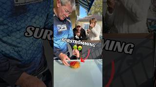 JE PIÈGE MES PARENTS AVEC LE SURSTRÖMMING  c’est horrible 🤮  surstromming prank humour [upl. by Zara]