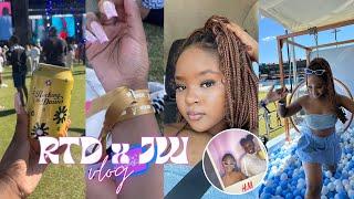 VLOG ROCKING THE DAISIES 2023 🌼 [upl. by Kinnard]