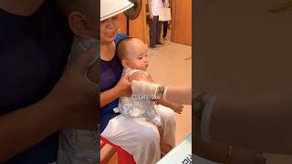 Cutebaby 💕 Baby injection push vedio 😱 baby love cute family shots funny [upl. by Nirb459]