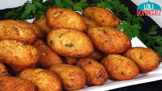 Croquetas de bacalao Los bolinhos de bacalhau es una deliciosa receta tradicional portuguesa [upl. by Ahsekam920]