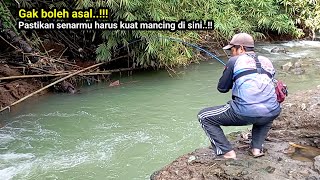 GILA GAK PAKAI LAMA MANCING DI SPOT INI TIAP LEMPAR UMPAN DI MAKAN AUTO STRIKE BERTUBITUBI [upl. by Zapot]