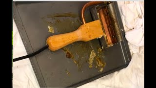 Bees in a Minute 10 Electric Uncapping Plane [upl. by Photima]