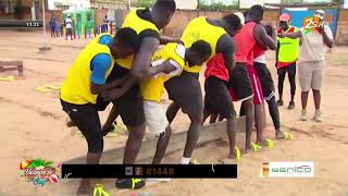 CHUTE GLISSADES ET RIRES  ALBOURY LUTTEUR Vs MAME BALLA DANS UN PARCOURS DE OUF À SPORTLAND [upl. by Ellohcin]