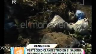 VECINOS MOLESTOS VIVEN ENTRE LA BASURA DENUNCIAN VERTEDERO CLANDESTINO ELMANANEROPY [upl. by Ayhtnic389]