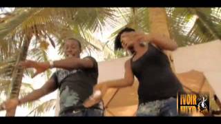 CLIP DJ KALAMYT  TRAIMOU TRAIMOUmp4 [upl. by Yhtamit388]