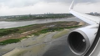 Landing With Authority Awesome Reverse Thrust First Class HD 767 Landing In New York City [upl. by Arrad508]