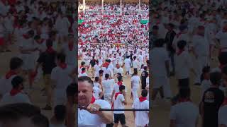 Julio de 2023 Vaquillas bravas en la plaza de toros Pamplona San Fermín 🐂🟥 completo [upl. by Ahsenrac]