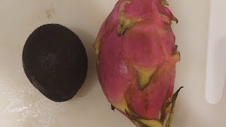 slicing avocado and sweet dragon fruit fruit yummy viral [upl. by Neltiak]