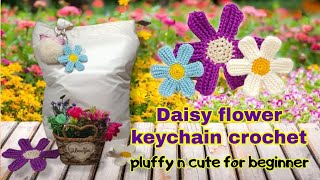 Daisy flower key chain crochet pluffy n cute very easy tutorial for beginner [upl. by Sigismond]