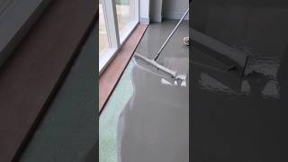 How to properly fill a selfleveling floor apartmentrenovation selfleveling [upl. by Roon]