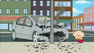 Padre de Família  STEWIE CONDUCE EL AUTO DE BRIAN [upl. by Remas328]