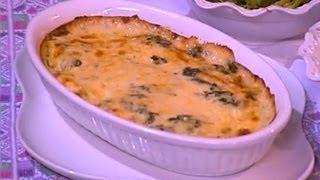 Choumicha amp LOeuf Marocain  Gratin aux épinards Ep 46  شميشة غراتان بالبيض و الزبانخ [upl. by Nahsad499]