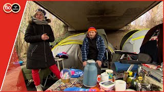 Werkloze arbeidsmigranten Bollenstreek dakloos in Den Haag [upl. by Ettevroc]