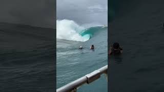 Teahupo’o teahupoo surf bigwaves [upl. by Kralc]